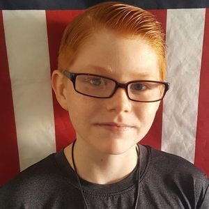 Meet your Posher, Eli